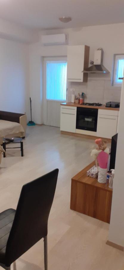 Apartman Tanja Apartment Bilice Exterior photo